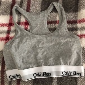 Calvin Sports bra
